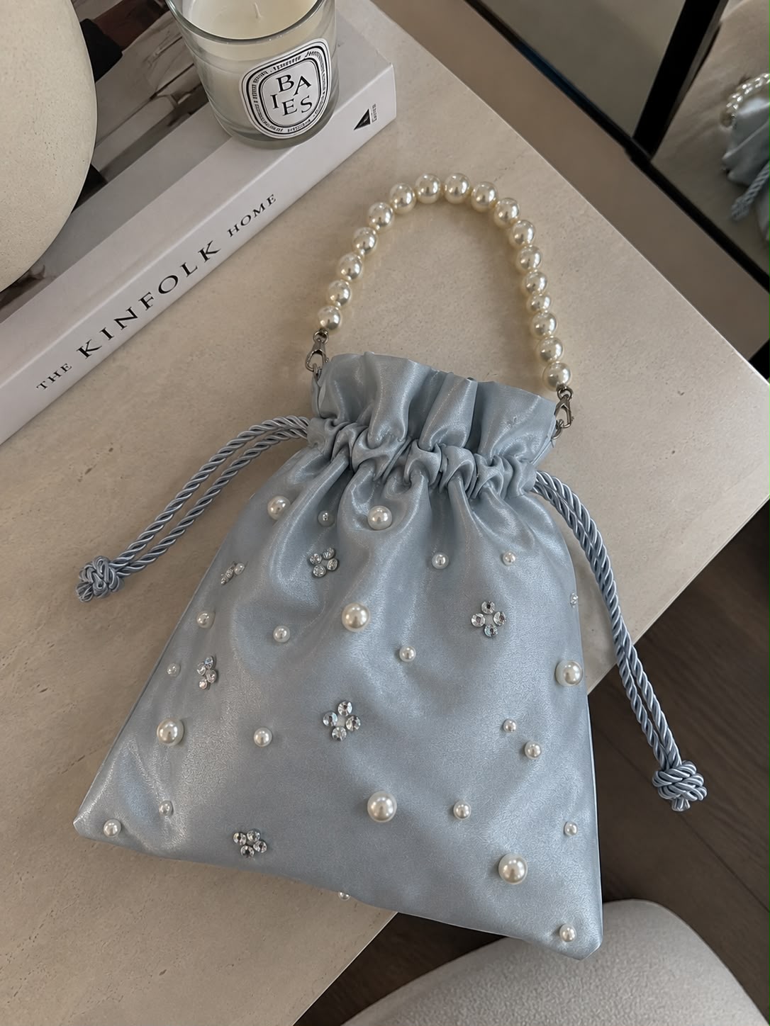 28/11 Satin Bag e aperitivo da Casa Vidaschi Roma - €59,00