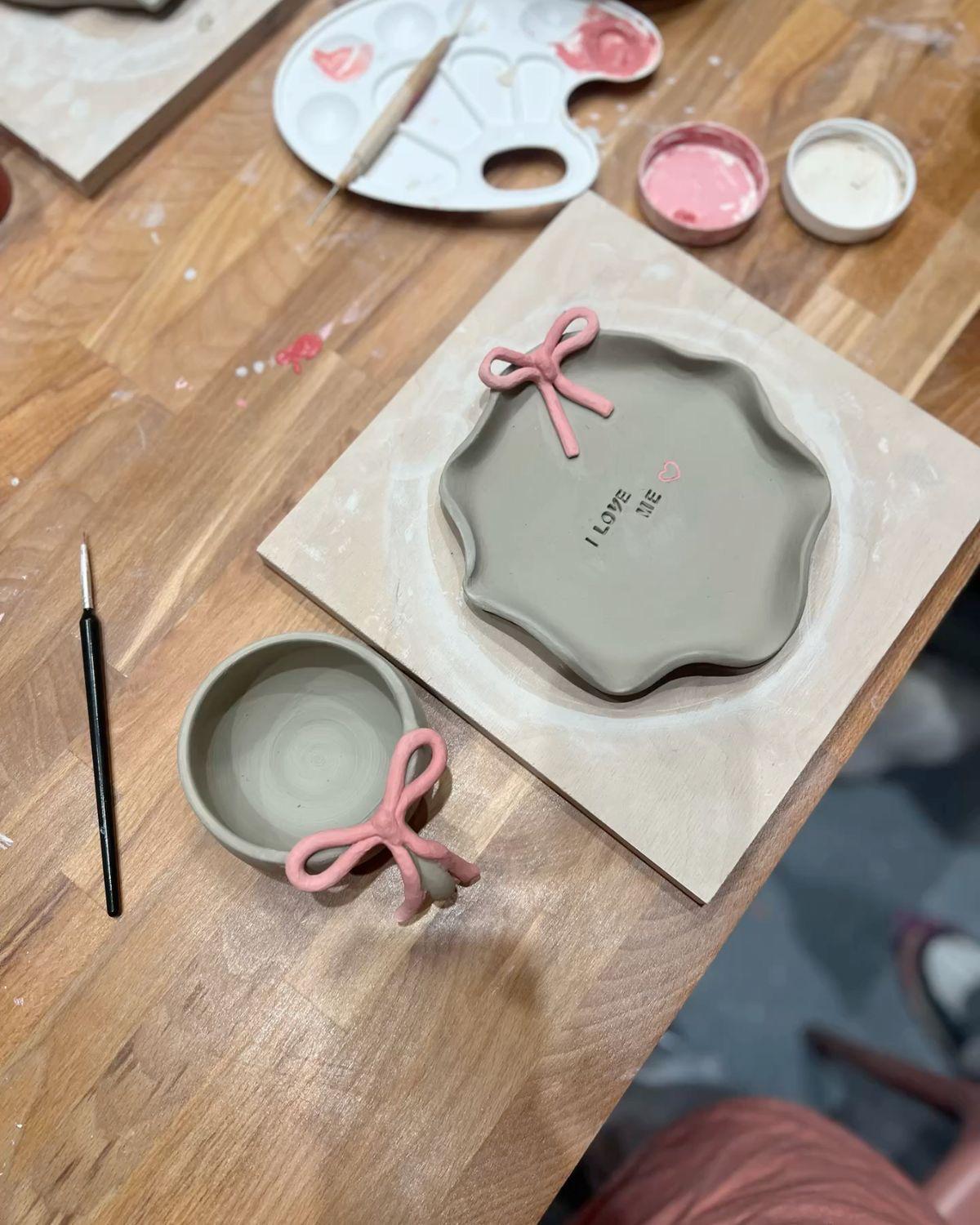 29/12 Ceramica e aperitivo da Madeleine Roma - €64,00