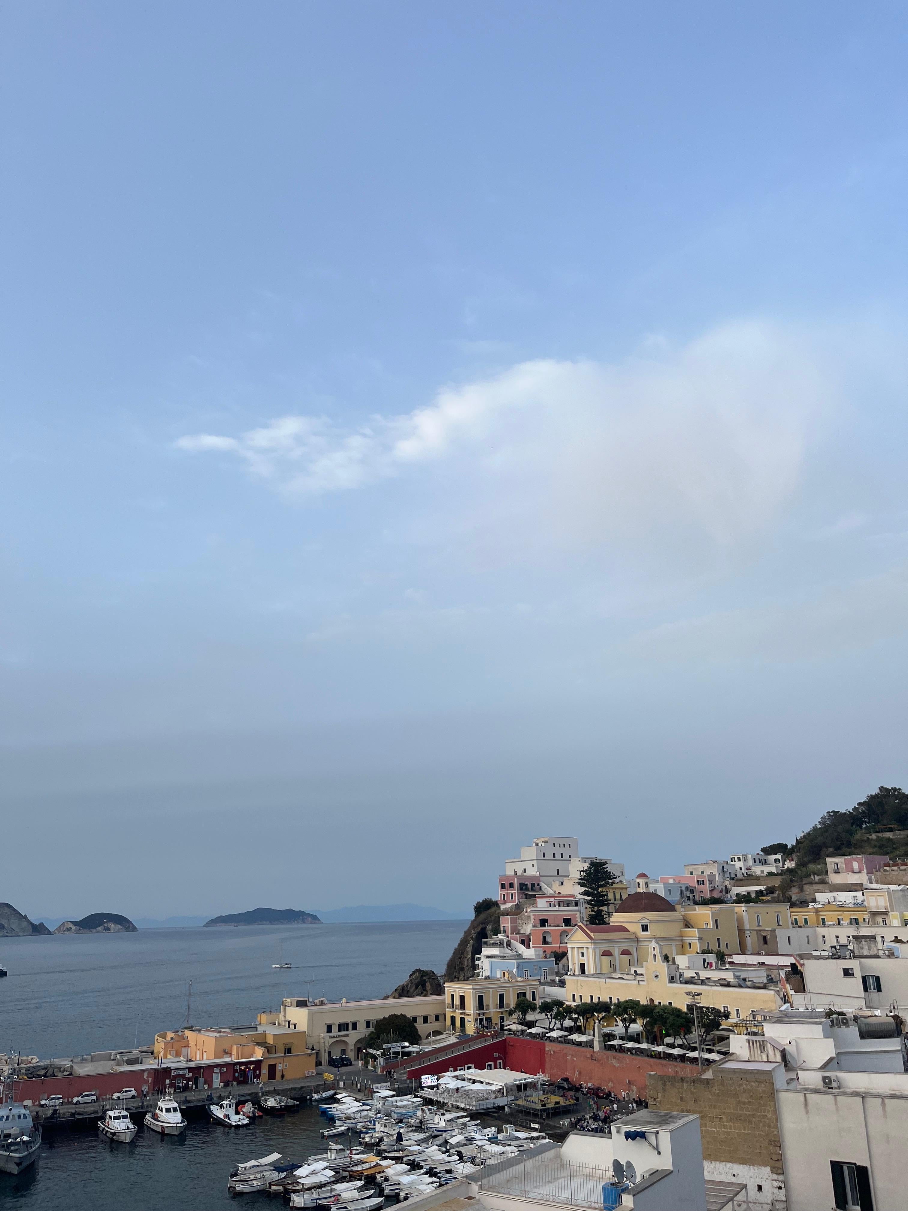 BAONOW RETREAT PONZA
