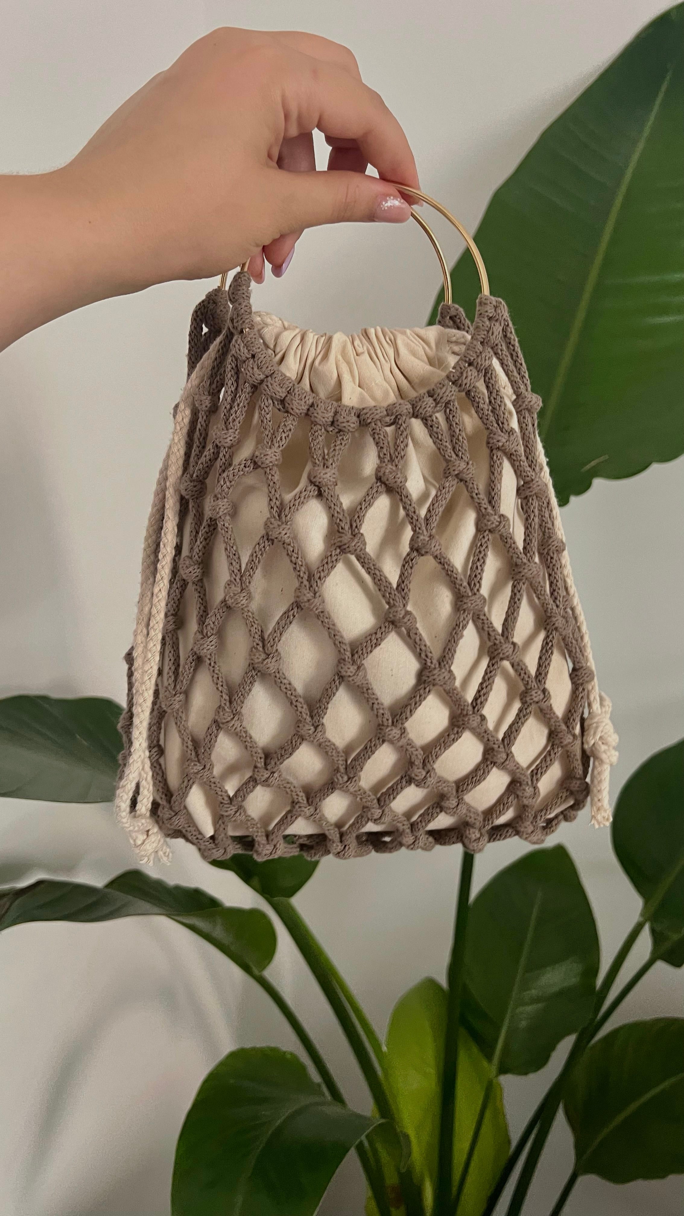 23/11 Borsa in macramè e brunch al Sanctuary Eco Retreat di Roma - 64,00€