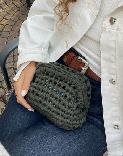 04/04 Clutch all'uncinetto e colazione da The Appuntamento Roma - 64,00€