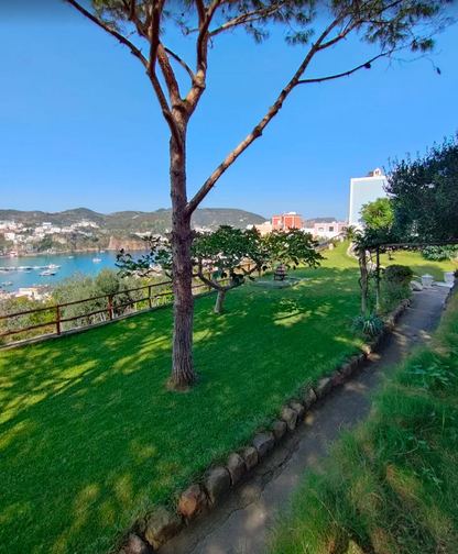 BAONOW RETREAT PONZA