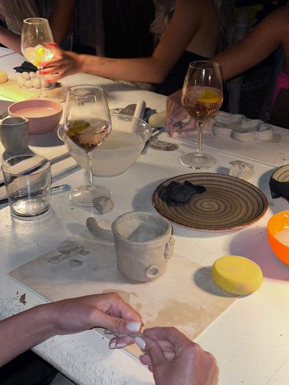 18/11 Ceramica botanica e aperitivo da 21 House of Stories Navigli Milano - €59,00
