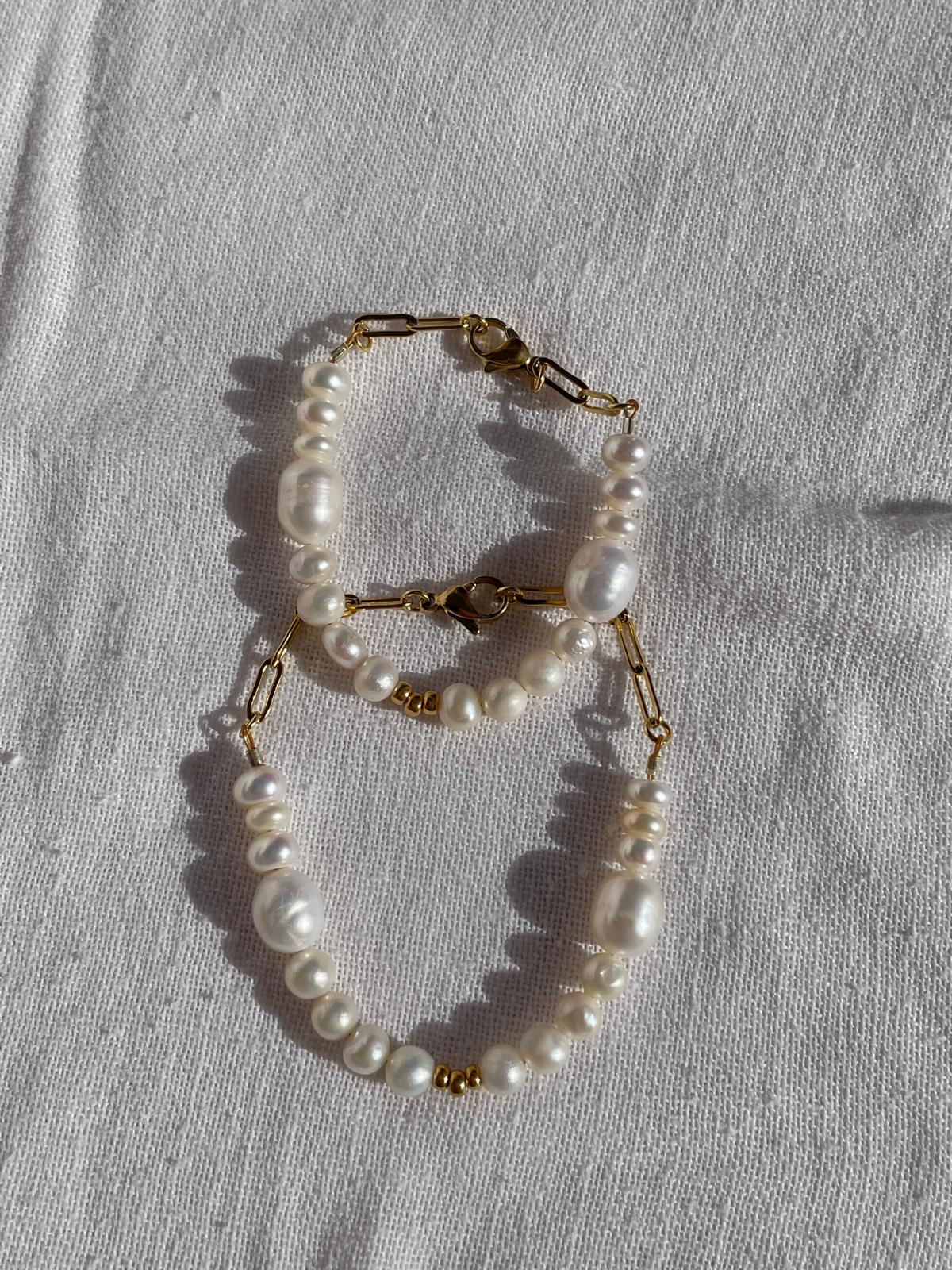 31/08 Collane/ Bracciale/ Cavigliere e aperitivo da Masseria De Raho Lecce - €54,00