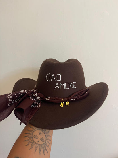 14/02 Cappelli personalizzati e colazione da Vivi Le Serre Roma - €59,00