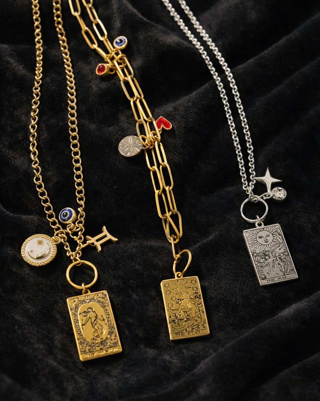 07/11 Tarocchi e Collana da Caffè D'Arte Bari - €55,00