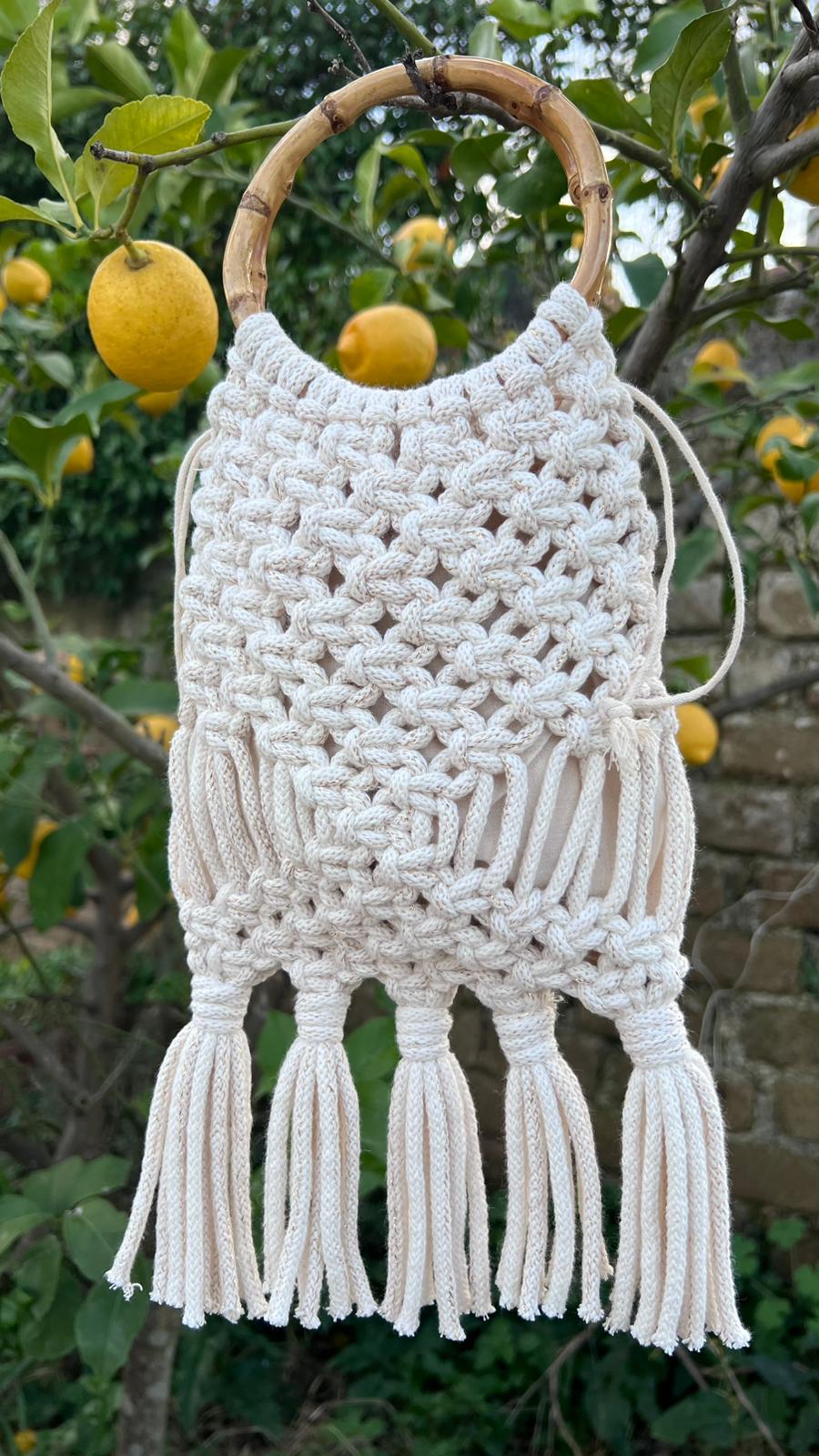 31/03 Spring Bag e aperitivo all'Hilton Eur La Lama Roma - 59,00€