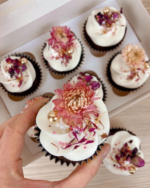 23/05 CupCake con colazione all’Hilton Eur la Lama Roma - €54,00