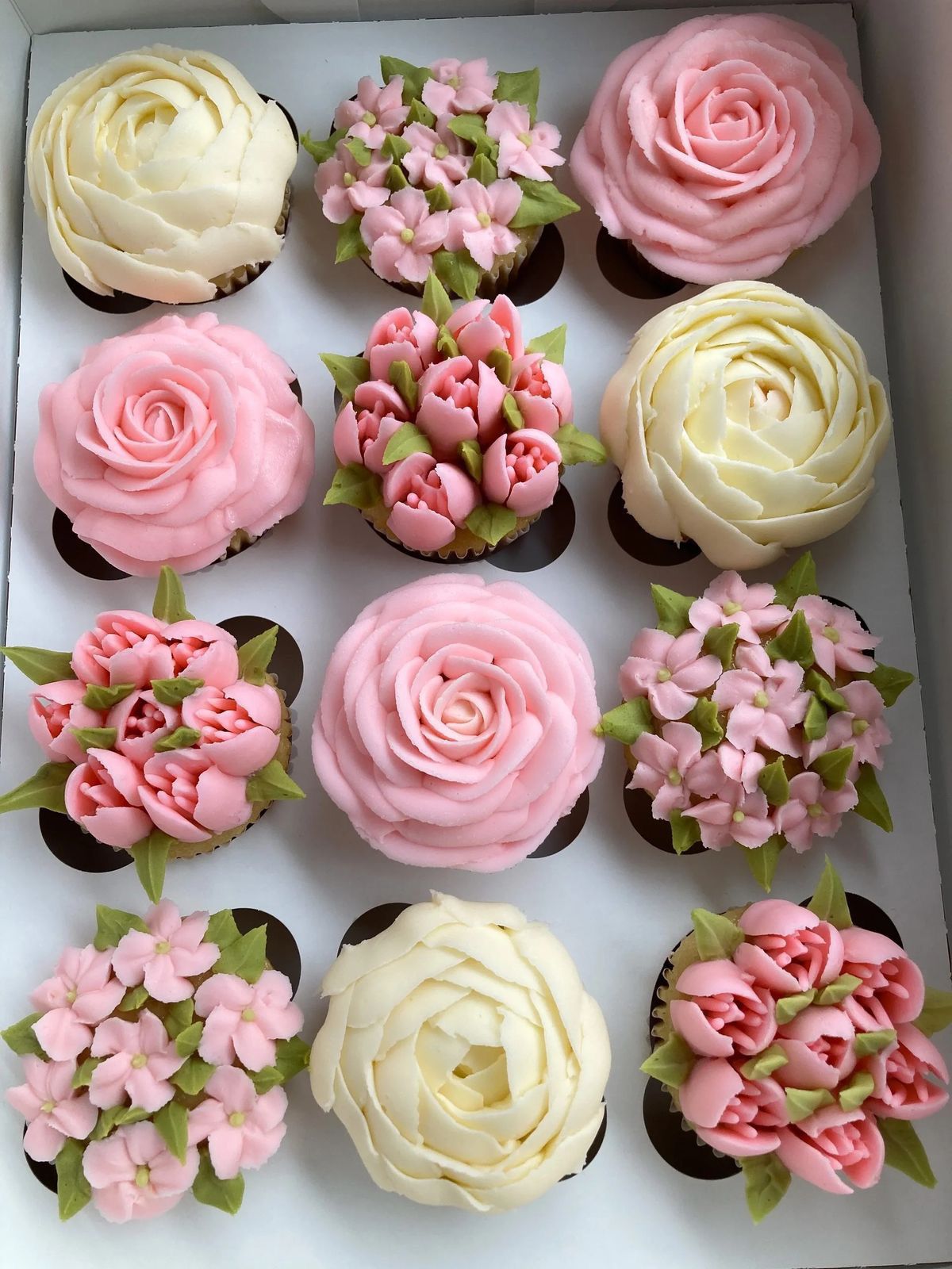 23/05 CupCake con colazione all’Hilton Eur la Lama Roma - €54,00